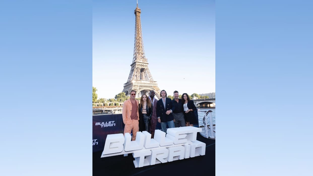 Hollywood Superstar Brad Pitt seen in Paris for a photo call with his Bullet Train co-stars Joey King, Aaron Taylor-Johnson, Brian Tyree Henry director David Leitch