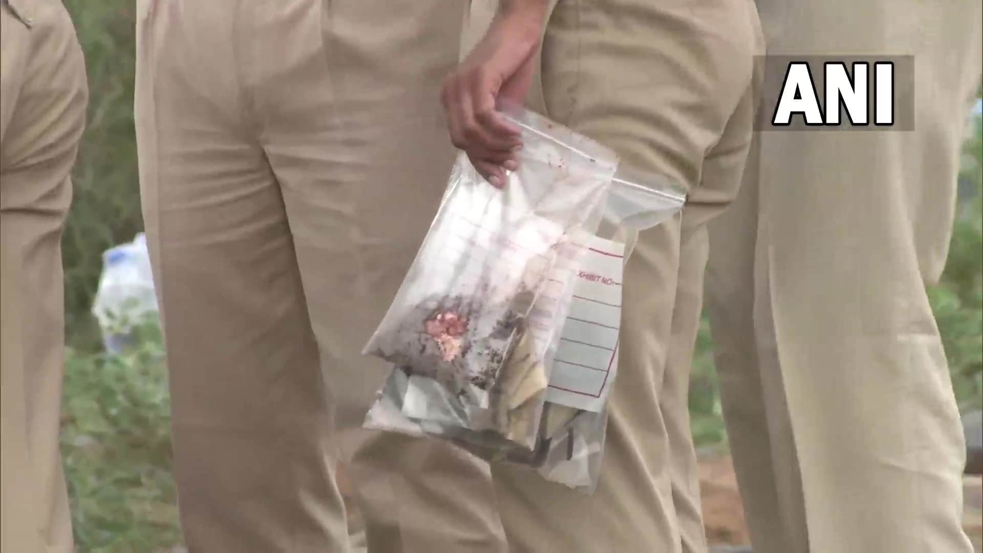 DSP surendra singh Murder In district where DSP was killed there is no mining department office.