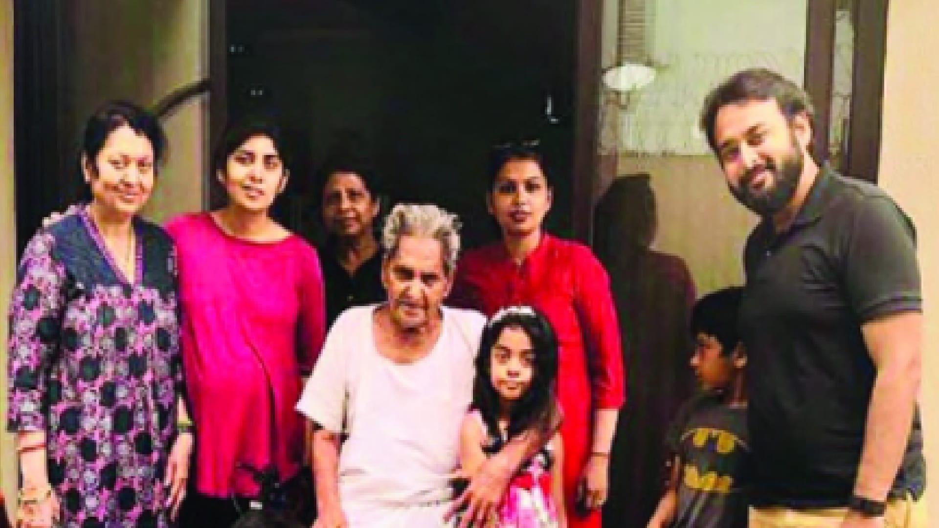Gopaldas Neeraj Death Anniversary Son Milan Prabhat Gunjan shared memories of Gopaldas Neeraj