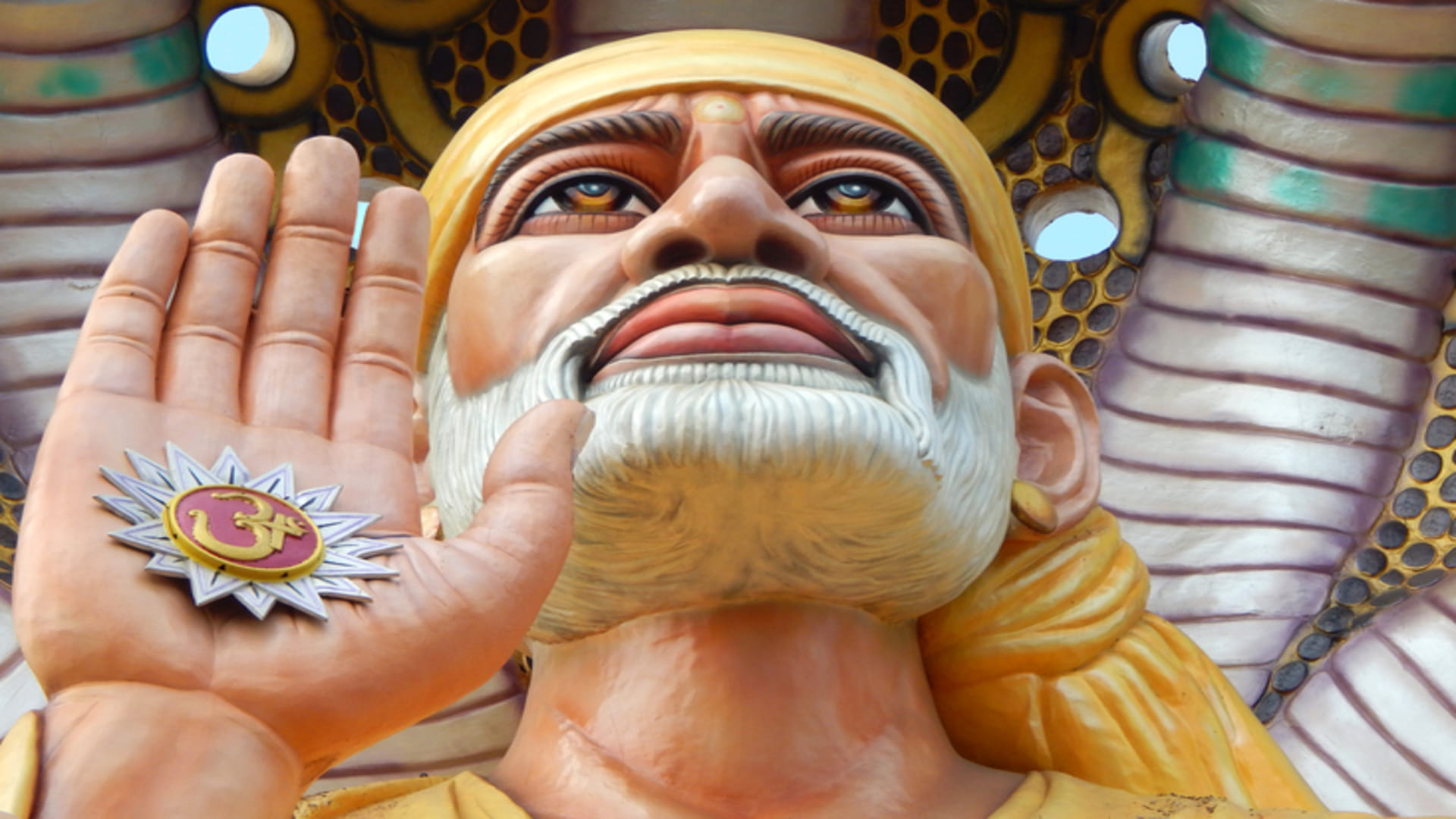 IRCTC Tour Package for Shirdi Sai Baba Darshan Know Trip Fare and Booking Details in Hindi