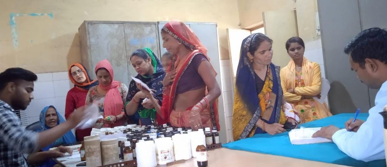 Humidity increases skin patients, queues in medical college