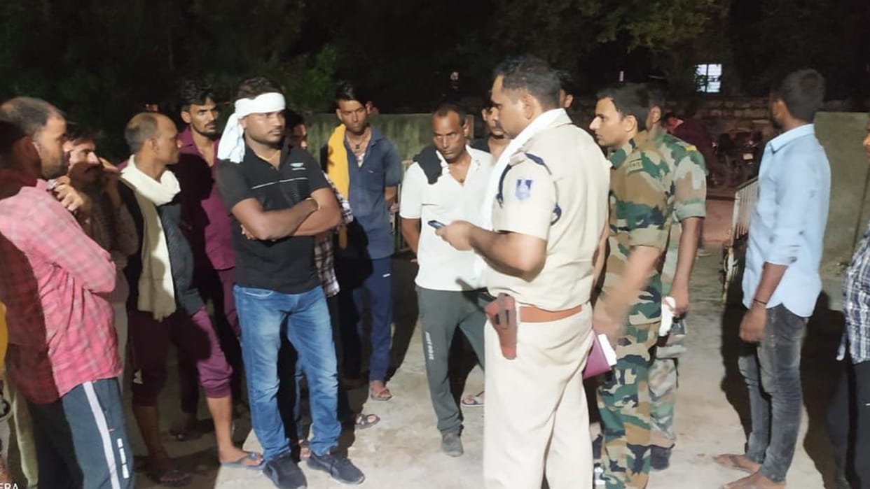 a man was shot dead for not voting in the Panchayat elections by taking money in Morena