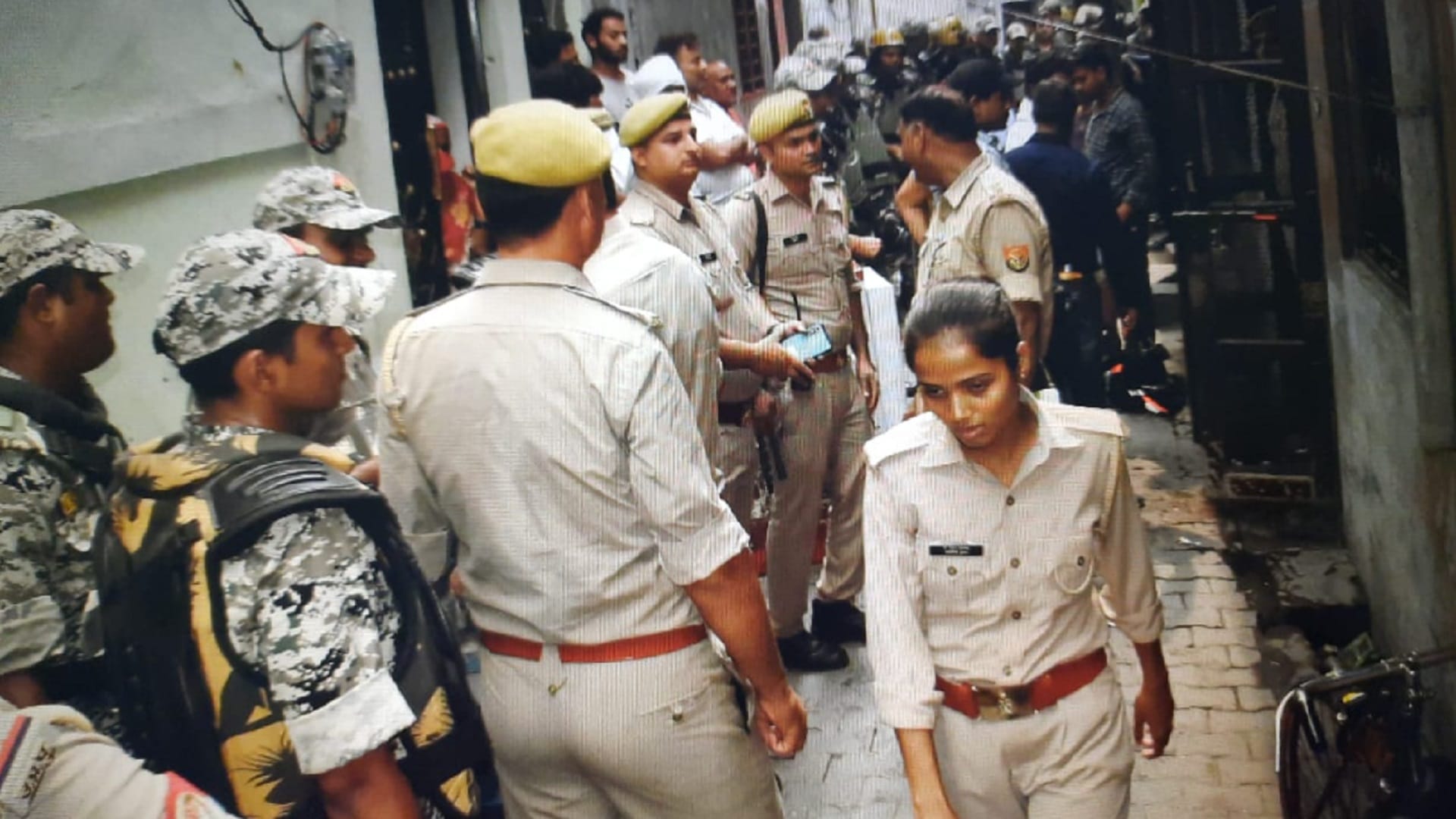 Meerut: Scammers of Meerut, who are cutting vehicles in other states, become a challenge for police