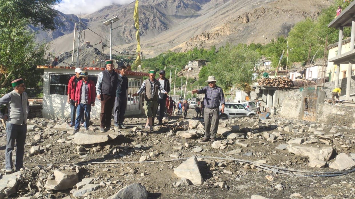One crore due to flood in Shalakhar