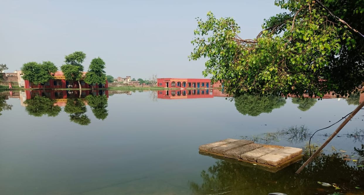 Pond water entered the Model Sanskriti Vidyalaya of Uchana Kalan