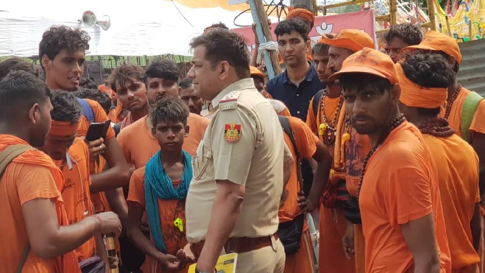 piece of meat found in kanwar camp located in seelampur