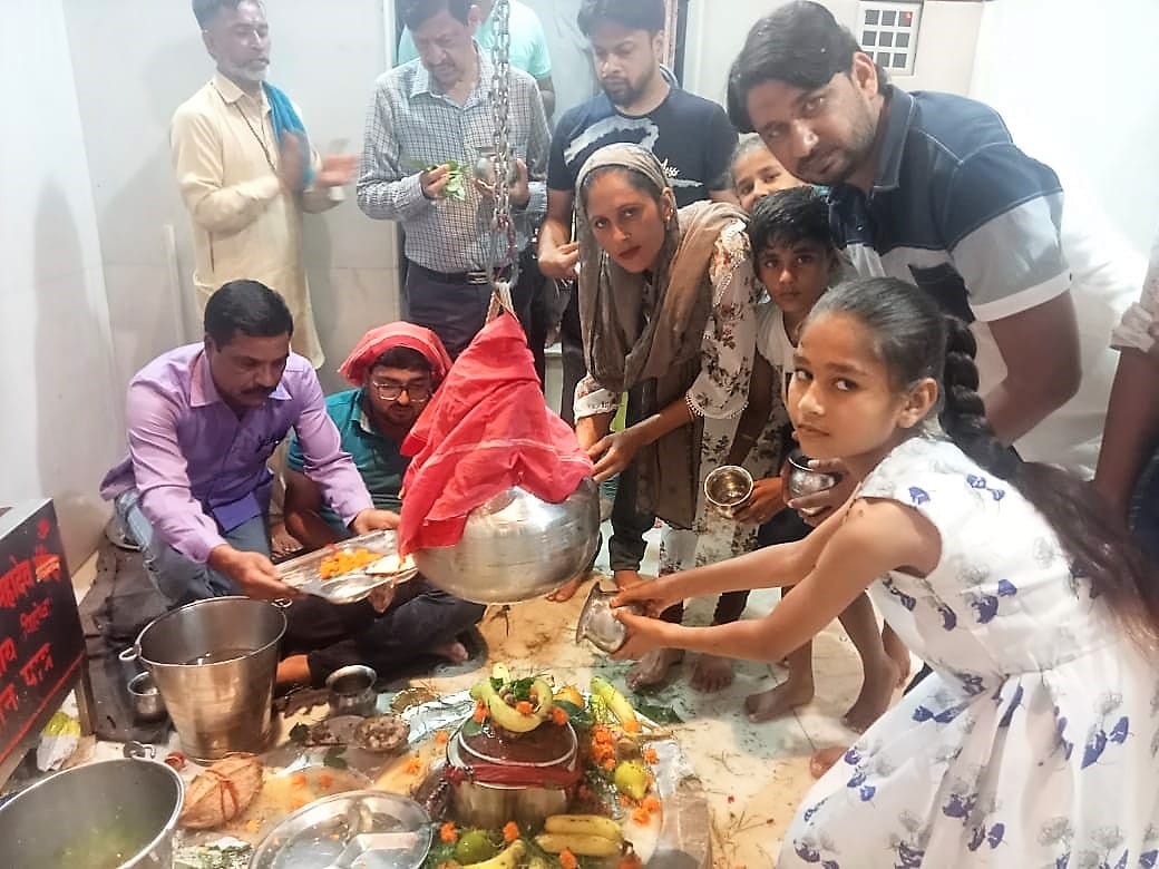 There is an influx of reverence in the pagodas on the first Monday of Sawan, Kurukshetra