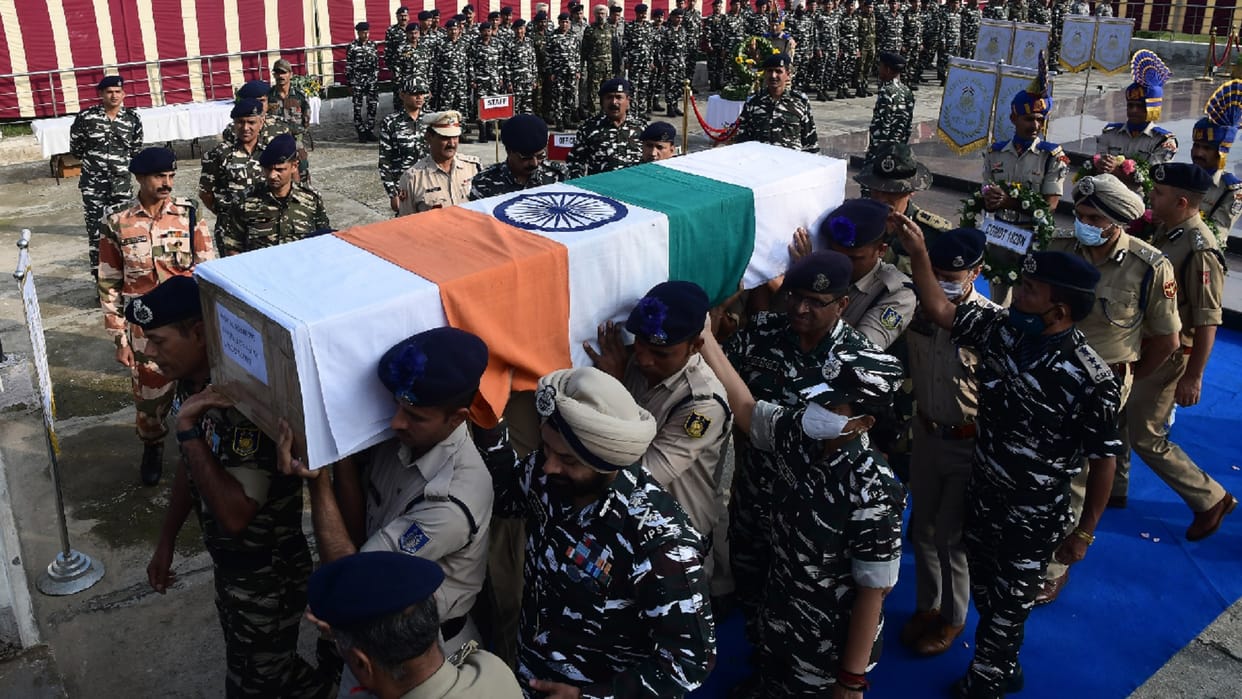 Tribute to martyr CRPF's ASI Vinod Kumar