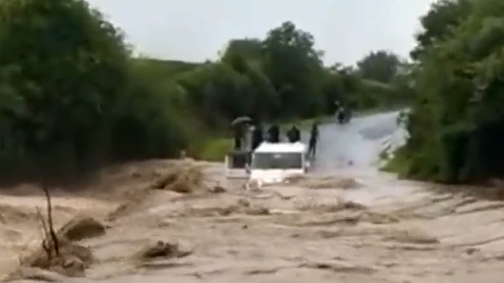 Narmada-Tapti in spate due to heavy rains in Madhya Pradesh, water being released from Tawa dam, inundation in many areas
