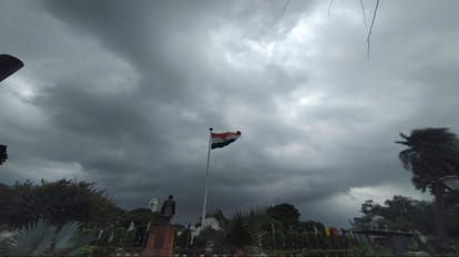 mausam ki jankari weather will be pleasant in Delhi for a week there will be drizzle along with strong wind