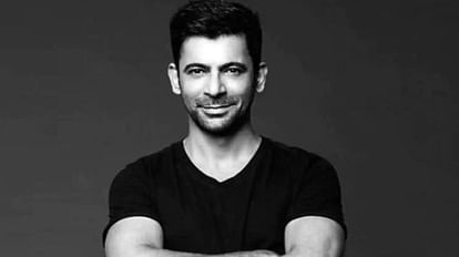 Sunil Grover:'मेरा दिल ये पुकारे आजा' पर दिखा 'गुत्थी' का अलग अंदाज, वीडियो देख हंसी नहीं रोक पाएंगे आप - Sunil Grover Funny Video Viral On Internet Song Mera Dil Jo Pukare Sunil Grover:'मेरा दिल ये पुकारे आजा' पर दिखा 'गुत्थी' का अलग अंदाज, वीडियो देख हंसी नहीं रोक पाएंगे आप - Sunil Grover Funny Video Viral On Internet Song Mera Dil Jo Pukare