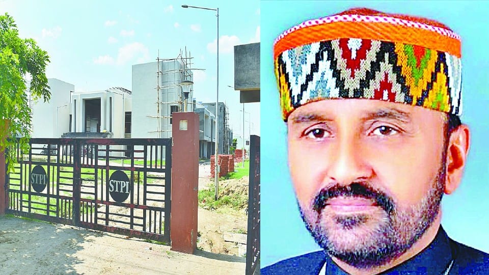IT park under construction in Agra Shastripuram is incomplete for 24 years