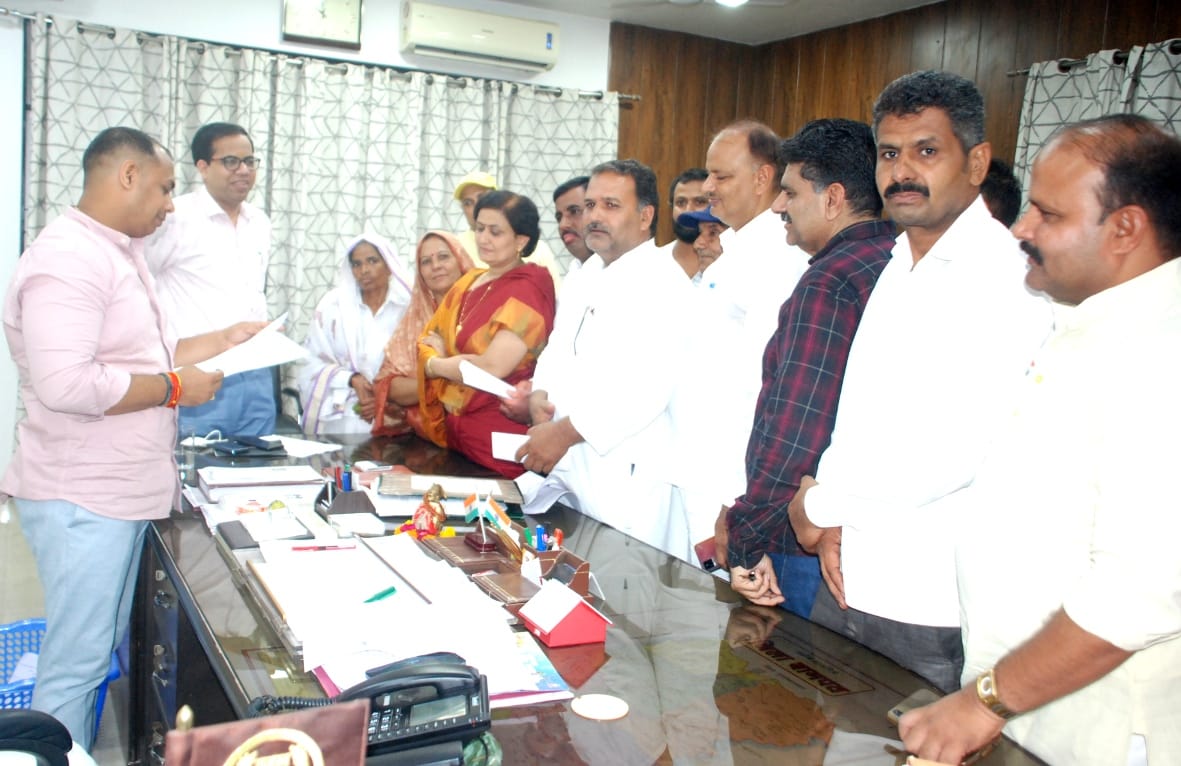 District Jat Sabha split two, made Devendra Dhama the president