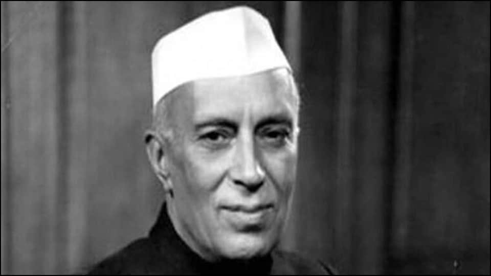 Movies Based on first prime minister Jawaharlal Nehru haqiqat Naunihal Nehru in hindi