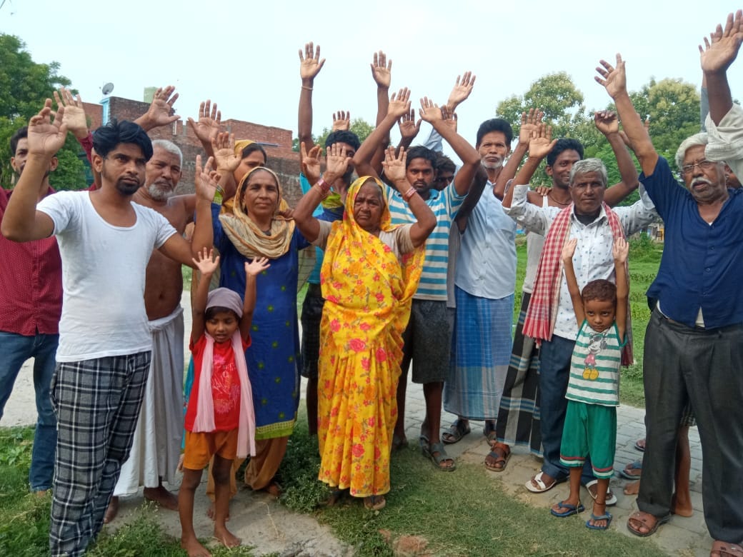 Citizens protest against the mess in Kopakohana