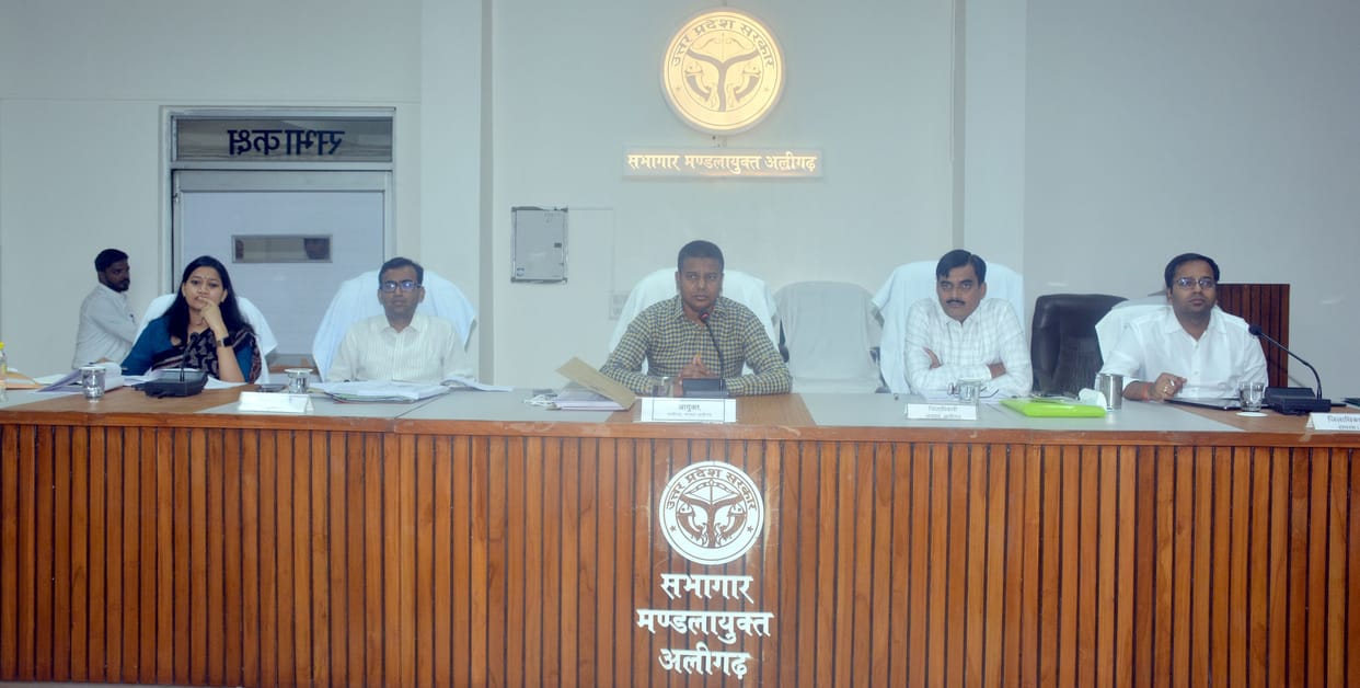 Accelerate the priority works of the Chief Minister: Commissioner