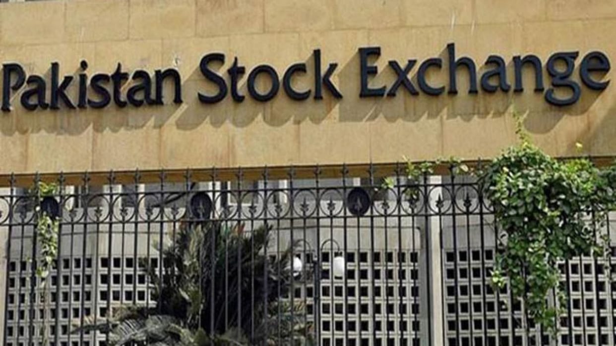 A new round of fall in the value of the Pakistani rupee has come from Monday due to the uncertainty created by