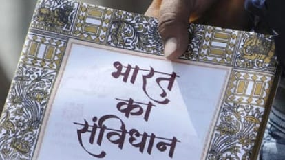 Hindi Diwas 2022 Hindi Language Status in Indian Constitution Samvidhan Me Hindi