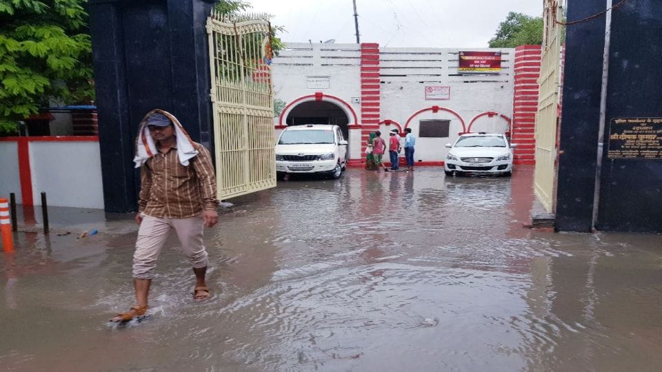water logging in government office and road due to heavy rain in etah