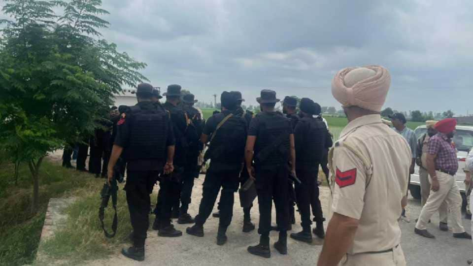 Amritsar Encounter: Goldy Brar was given advise to Roopa and Manu to surrender