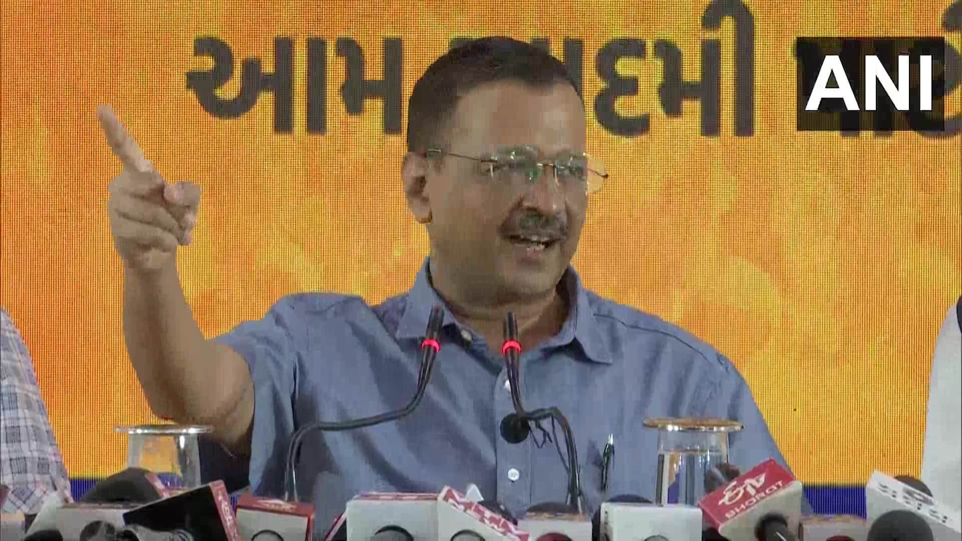 Delhi cm Arvind Kejriwal on Monday said Manish Sisodia should be given Bharat Ratna improving standard educati