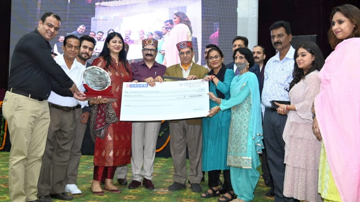 Atal Shresth Shahar Yojna kullu and nahan nagar parishad get one-one crore rupee award