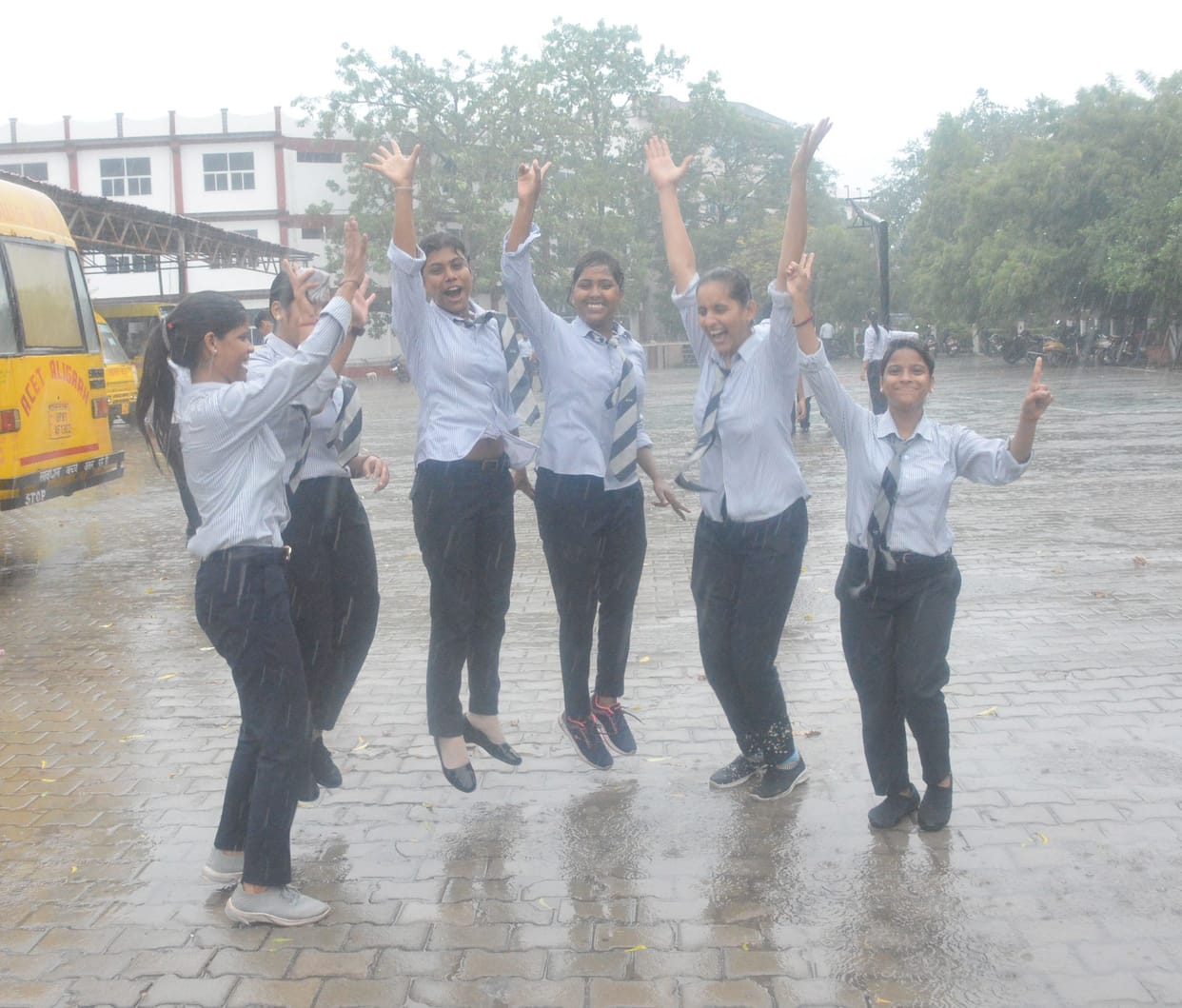 Rain in Aligarh