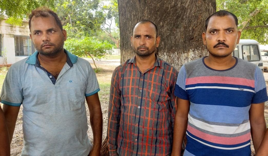 Hardoi, Three more miscreants arrested, looted jewelery recovered