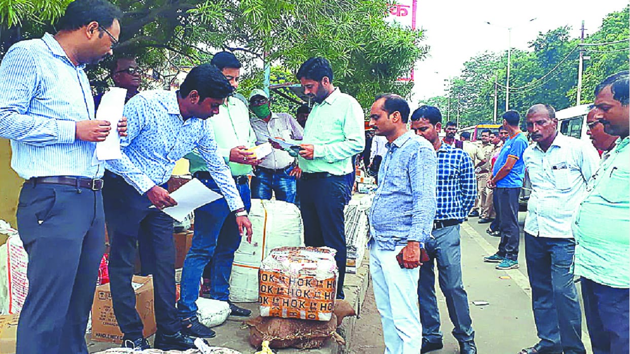 Caught spare parts being carried in roadways bus at Gorakhpur