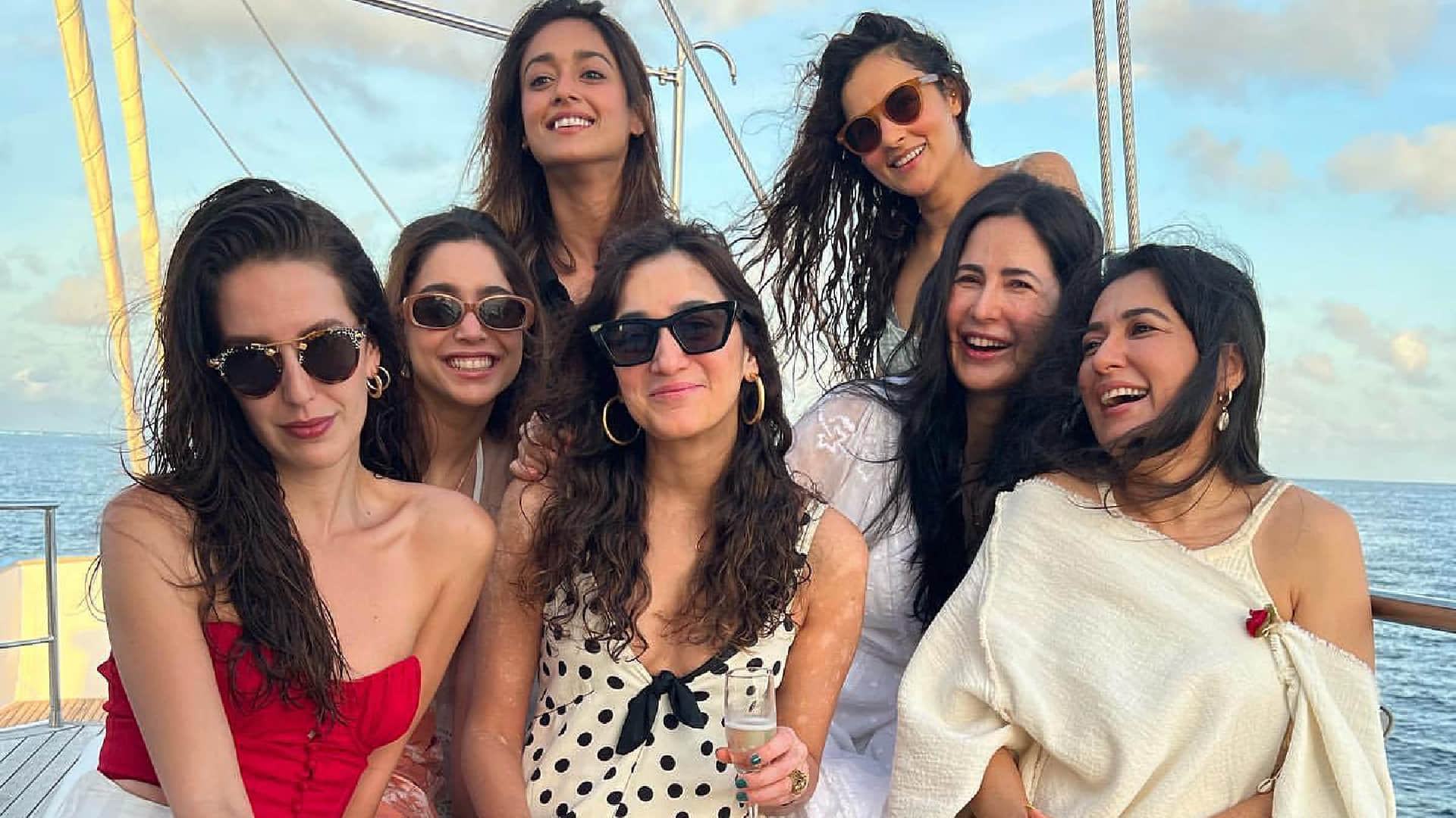 koffee with karan johar reveal ileana dcruz is dating katrina kaif brother