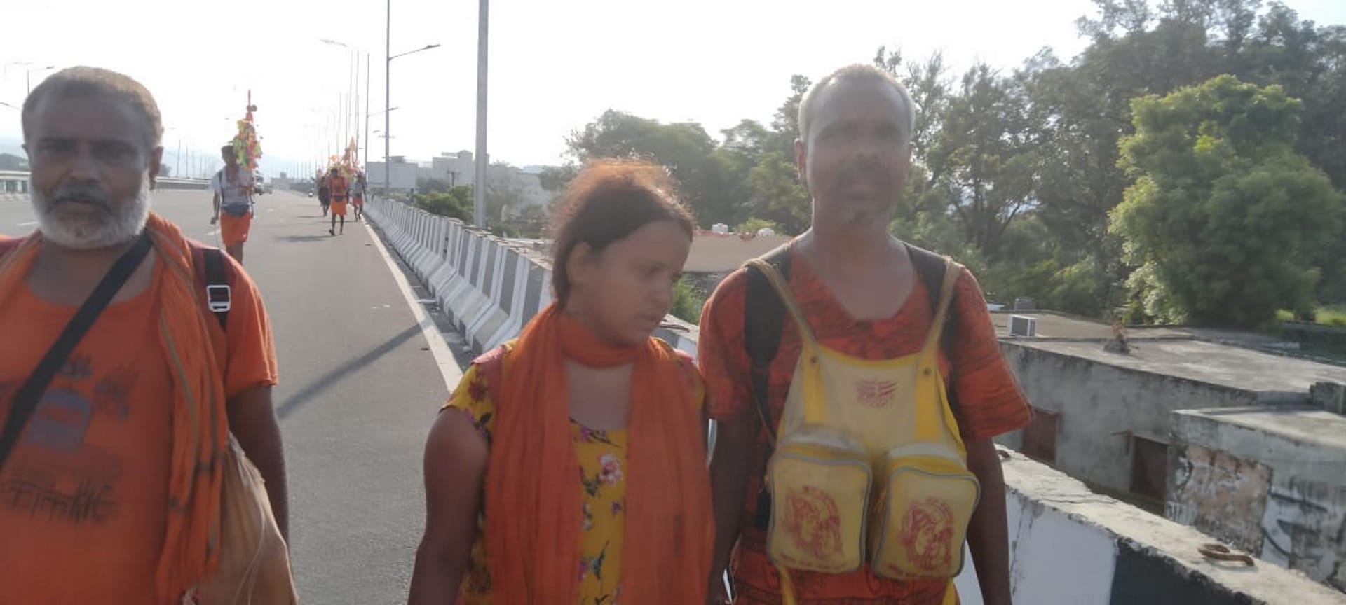 Kanwar Yatra 2022: Devotion of Blind Sapna, Mahadev came in dreams and set out to take kanwar, See Photos