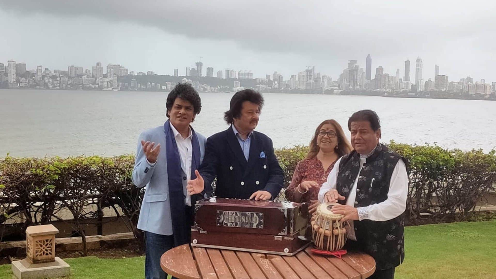 Ghazal singer Pankaj Udhas Khazana Ghazal Festival will be dedicated to Lata Mangeshkar