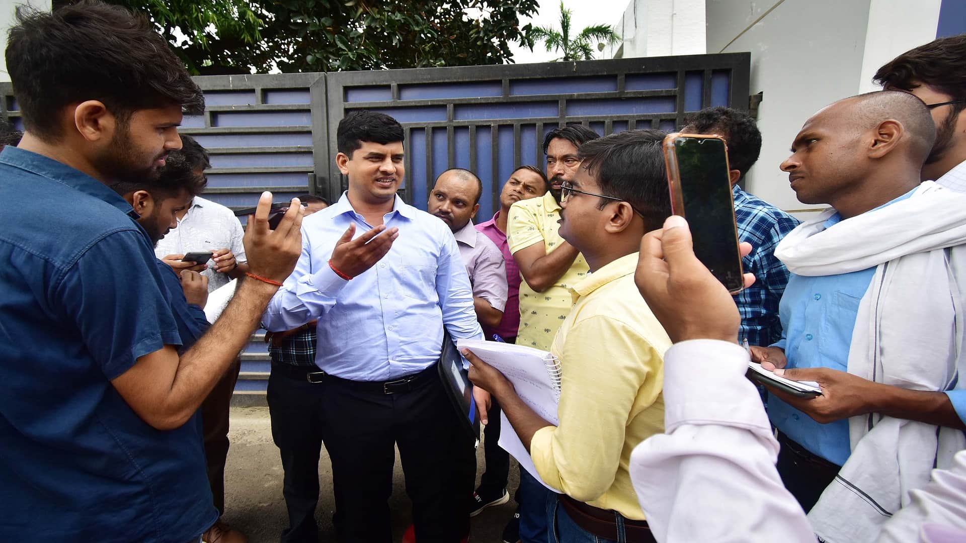 UPPSC: PCS interview asked the candidate - how will you deal with China if you become Defense Minister