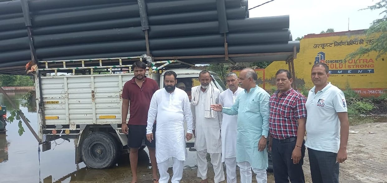 Deputy CM sent pipes for evacuation