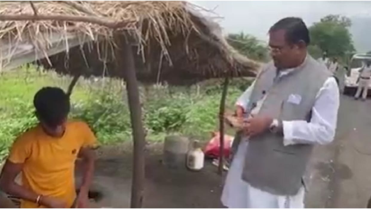 Knowing the cost of corn in Madhya Pradesh, Union Minister Faggan Singh Kulaste got a shock of inflation, said