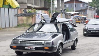 Anand Mahindra liked Bilal solar car, expressed his desire to work together