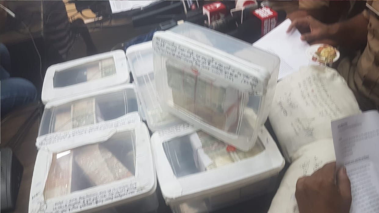 Home guards history sheeter were running business of supplying fake notes