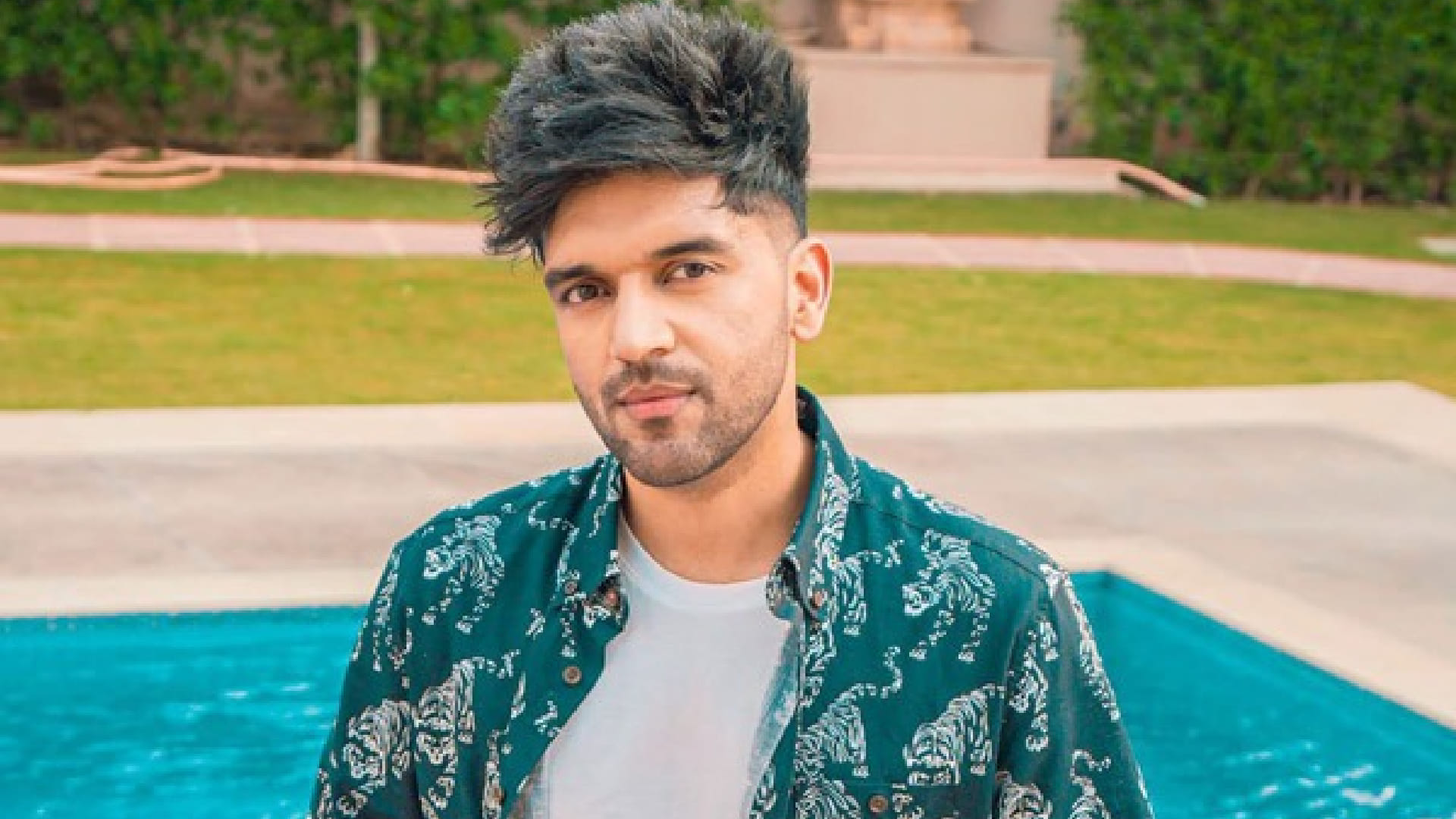 Guru Randhawa Birthday Special Know Unknown Facts About singer guru Career and life