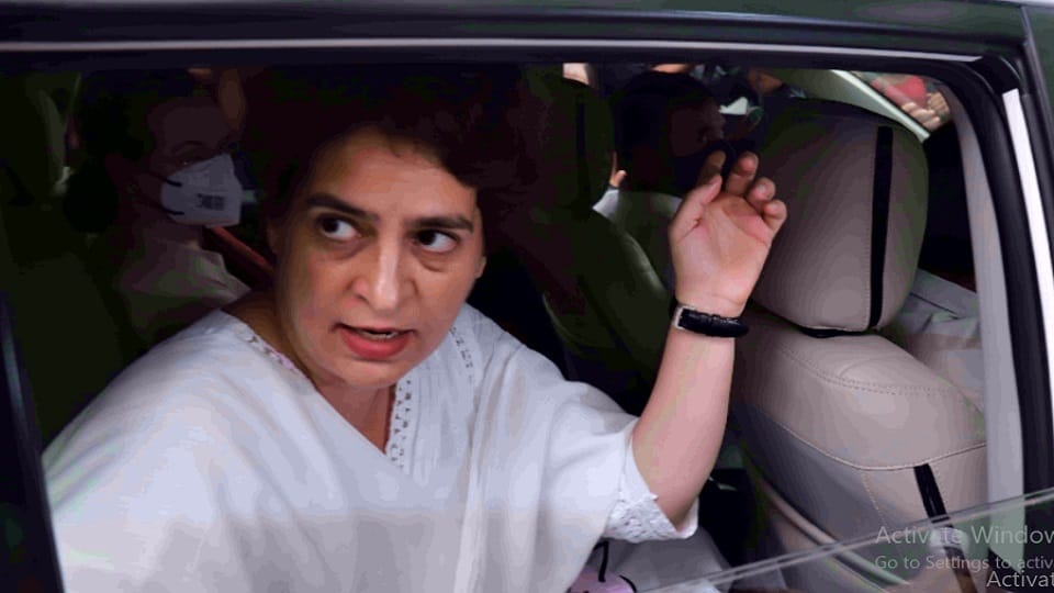 Covid-19 in India: Congress leader Priyanka Gandhi Corona positive for the second time