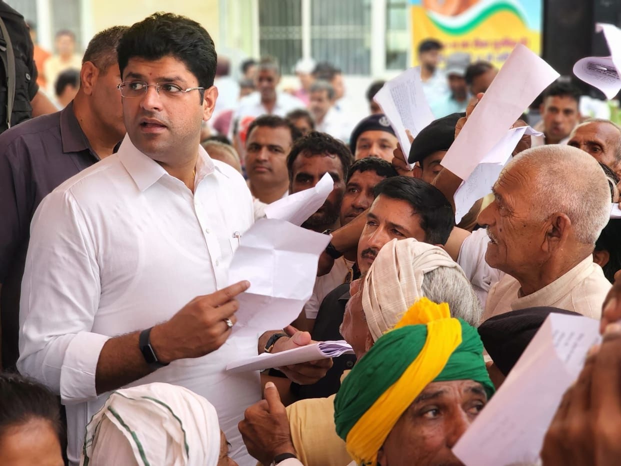 'Government allotted Rs 800 crore for retaining wall of ponds'