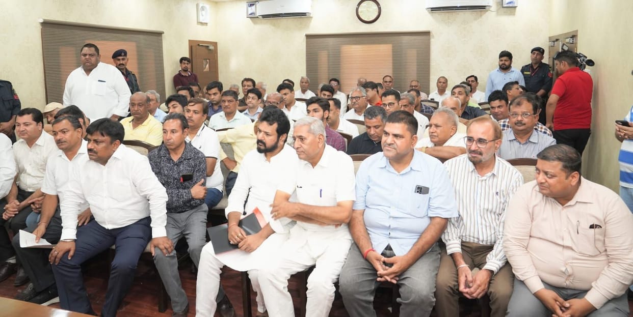 CM asks for place for medical college, Babli counts village Digoh, Chitain and Dharsul