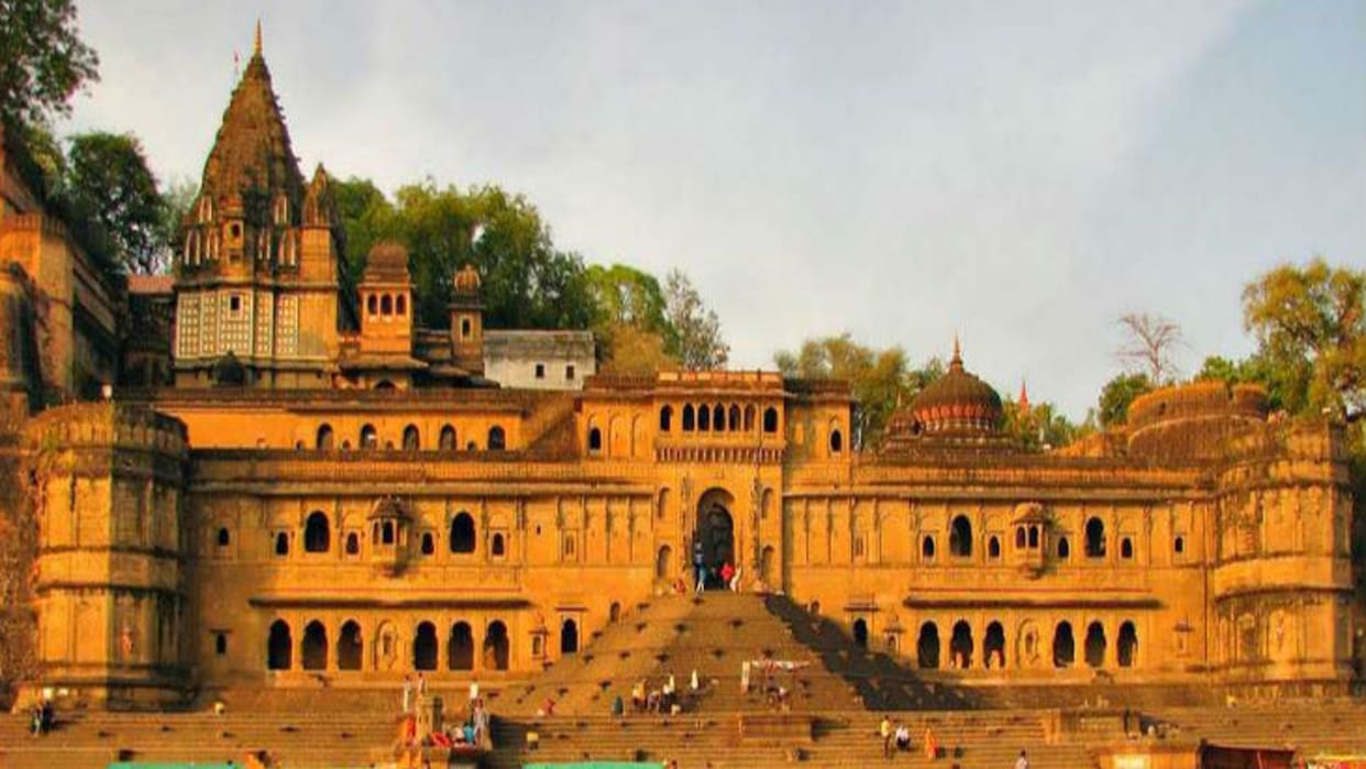 All properties including Maheshwar of Ahilya Bai Holkar will again go to Khasgi Trust