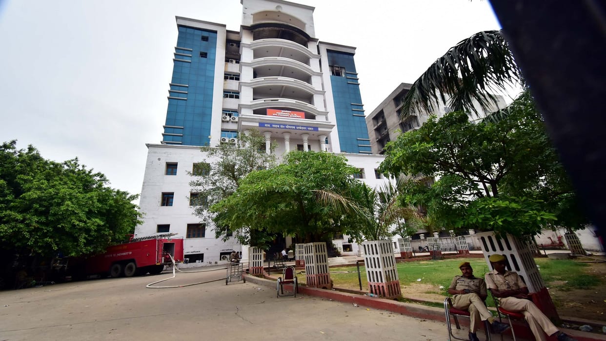 High Court Generators of Advocate General building found closed since inception