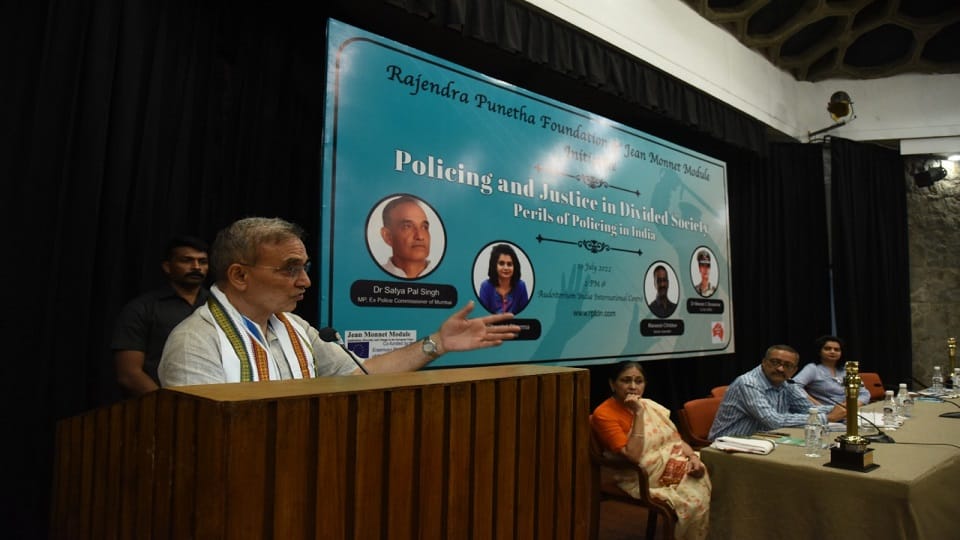 Even courts cant give fair justice in without police force says Satyapal singh