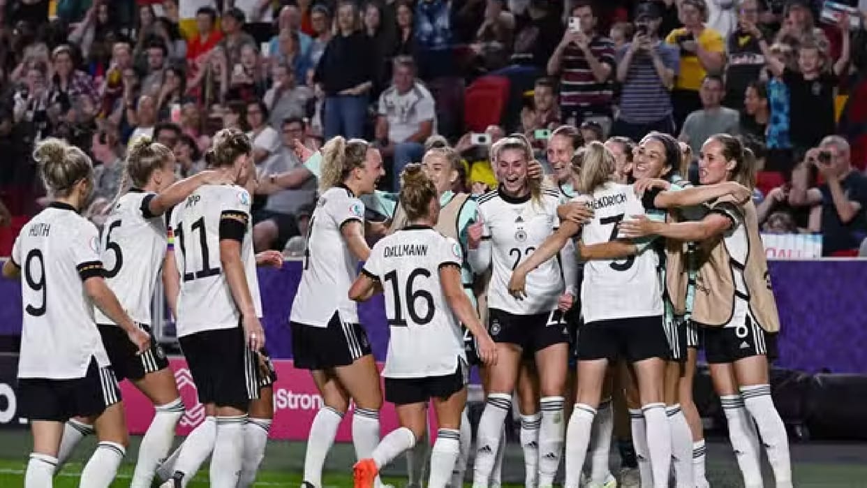 UEFA Womens Championship Germany in semifinals for the tenth time beat Austria by 2-0 in the quarterfinals