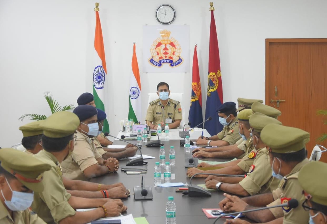 Ganga Water Level increasing continuously in Varanasi Police Commissioner said Flood relief team alert