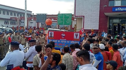 Haridwar News Kanwar yatra 2023 Kanwariyas created ruckus when Ganga water was broken