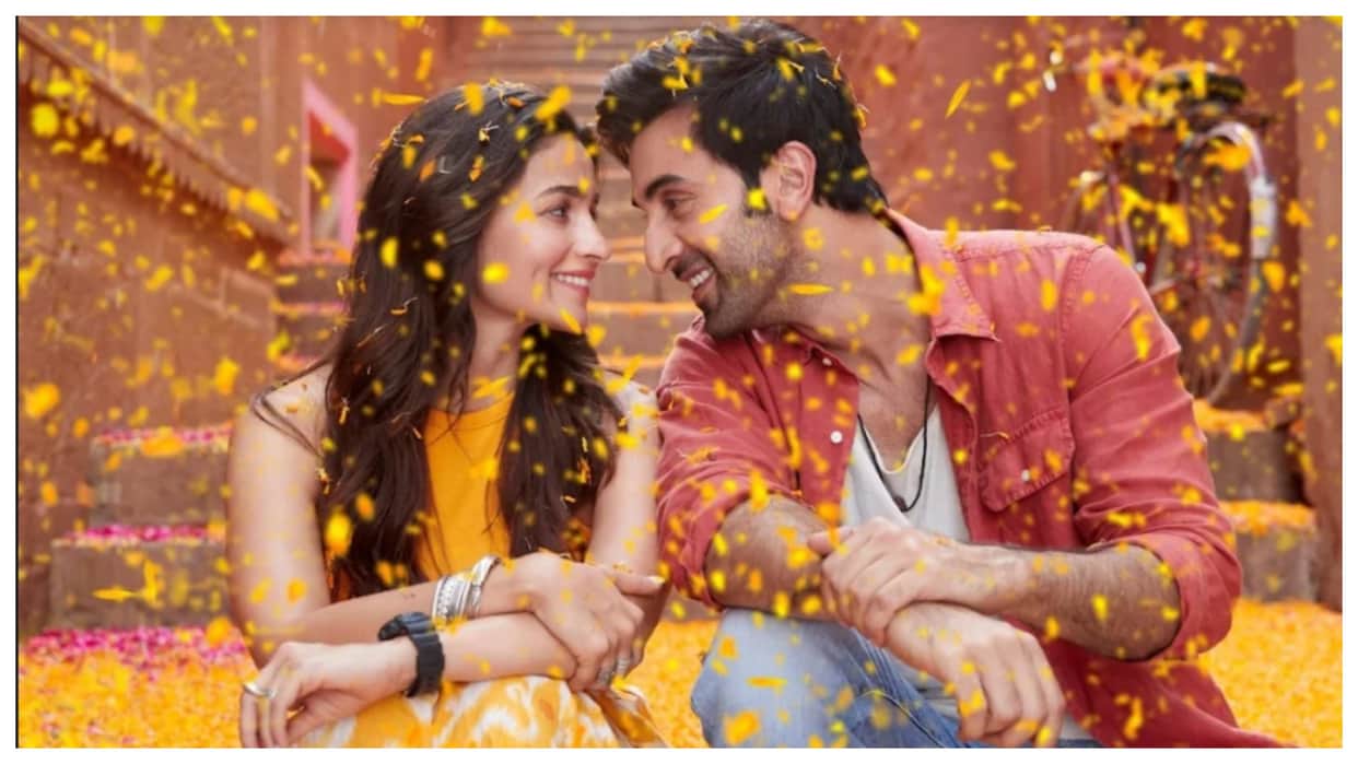Ranbir Kapoor Alia Bhatt First Appearance After Marriage For Brahmastra After Shamshera And Darlings