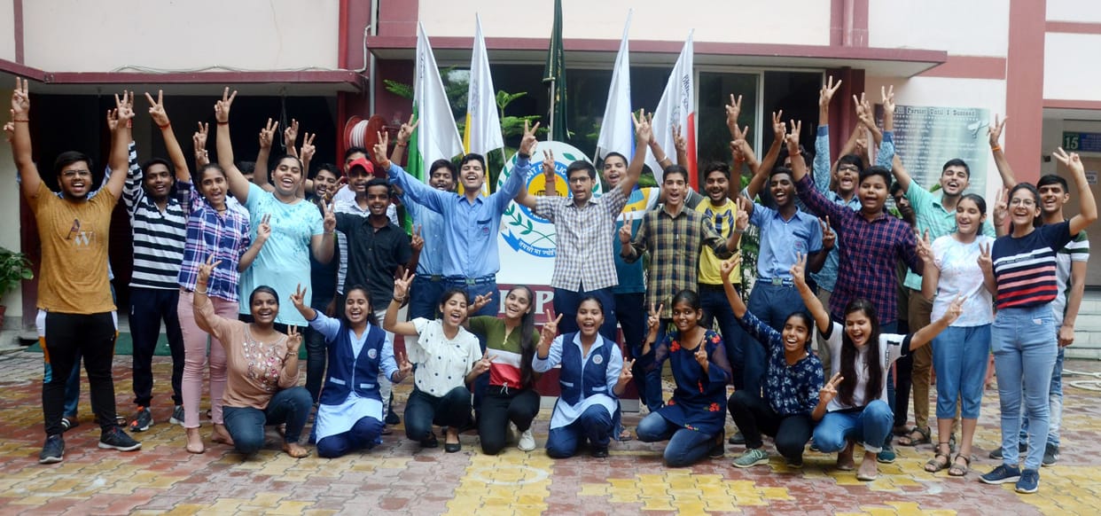 Aligarh: Daughters created history by topping 10th and 12th