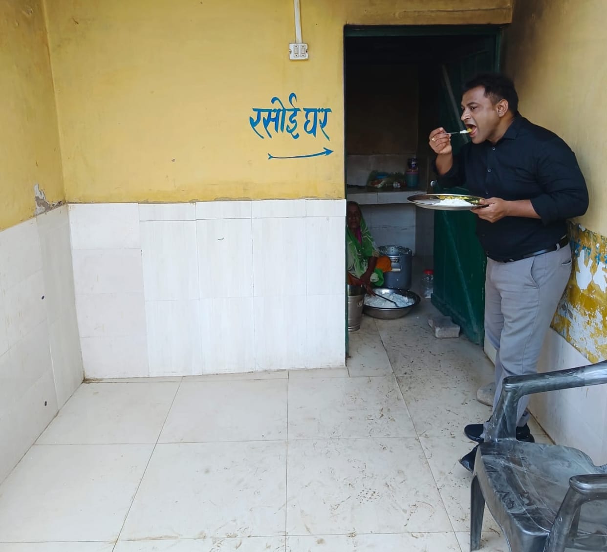 Team did surprise inspection on 84 schools together, 34 including eight teachers found absent